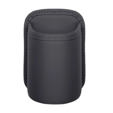 🥳¡OFERTA TOP 2026!🥳💞¡Más de 50,000 vendidos! 🚗🧺Portavasos de Cuero para la Puerta del Coche – Apertura amplia para acceder fácilmente a bebidas y al teléfono. Se fija con clip para un ajuste seguro. Fabricado en cuero PU, resistente y elegante. 🛡️✨