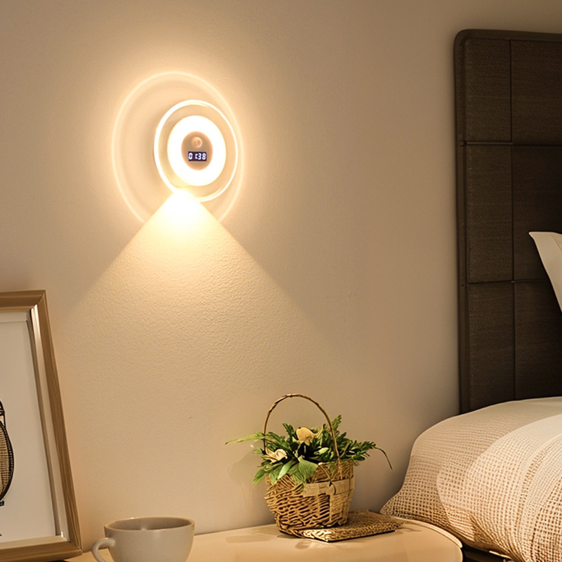 🕒💡 Luz Nocturna LED Inteligente – Reloj, Sensor de Movimiento y Brillo Ajustable 3 en 1 🌙✨